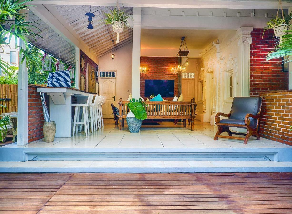 Villa White Stars Seminyak  Exterior photo